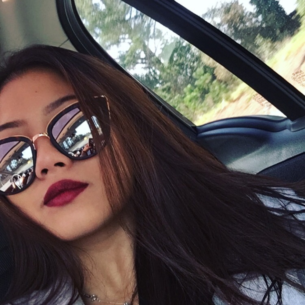 Meet Your Posher!